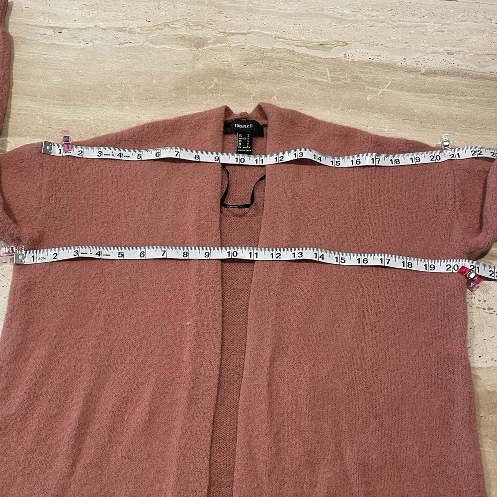 F21 Cardigan Open Sweater Pink Salmon S Fuzzy Pockets Barbie Soft Girl Milkmaid - Picture 5 of 9